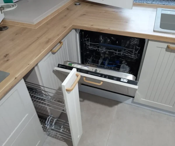 mobila-bucatarie-la-comanda-iasi (5)